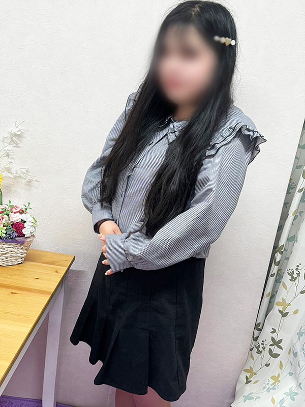 本厚木人妻デリヘル【熟女の風俗最終章 本厚木店】涙袋　らき